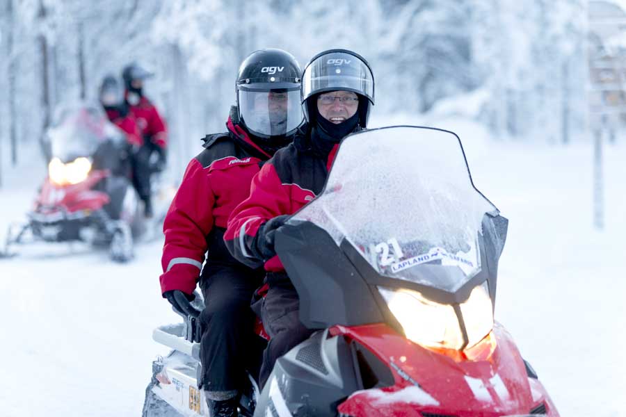 Landschapssafari per sneeuwscooter Saariselka